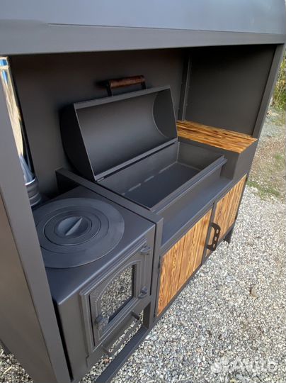 Мангальный комплекс с вытяжным зонтом