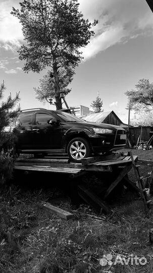 Mitsubishi Outlander 2.4 CVT, 2011, 230 000 км