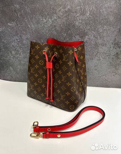 Louis Vuitton Сумка NeoNoe M44021