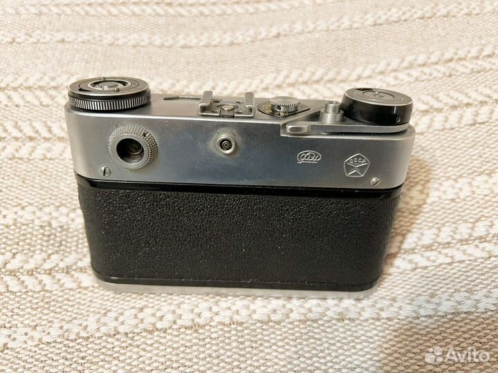 Советские фотоаппараты Zenit-E, фэд-5, фэд-2