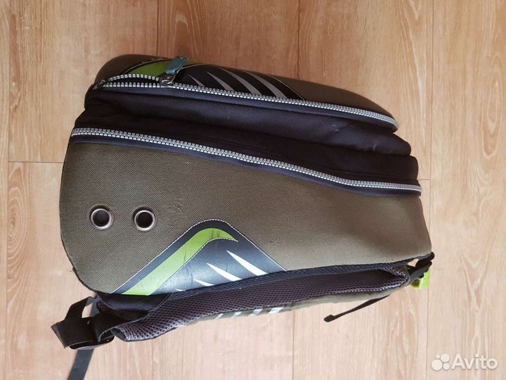 Школьный рюкзак