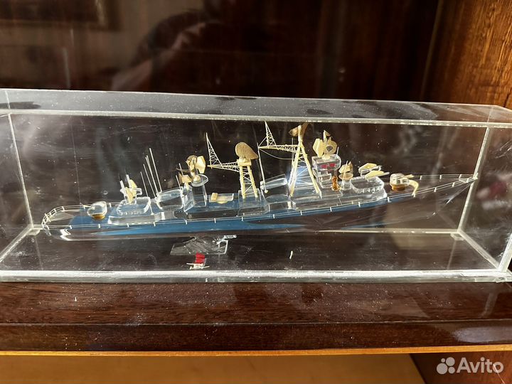 Макет военного корабля