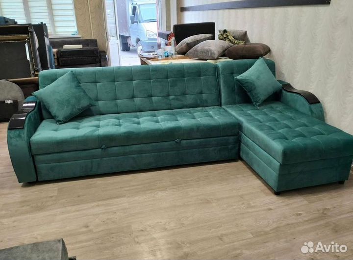 Угловой диван в наличии не б/у