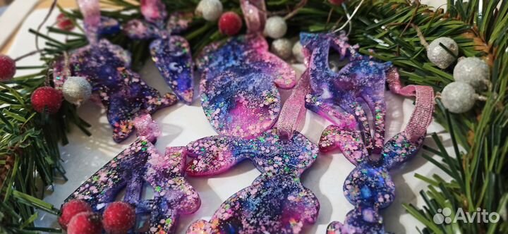 Елочные игрушки из эпоксидной смолы