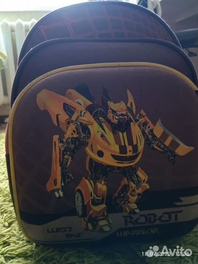 Рюкзак для школьника