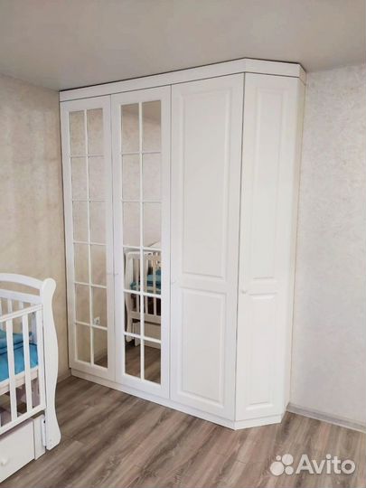 Шкаф в детскую