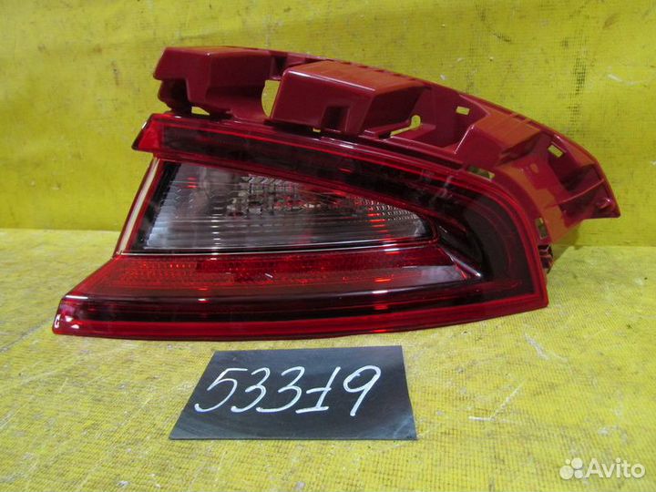 Фонарь правый Kia Stinger 17-20г 53319