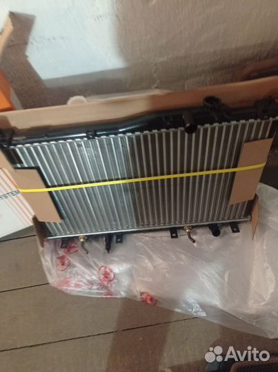 Радиатор Хонда