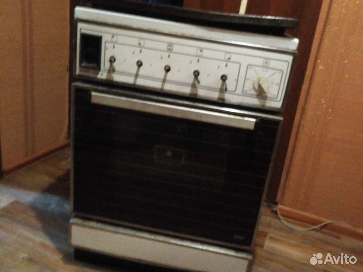 Решётки от плиты в хорошем состоянии