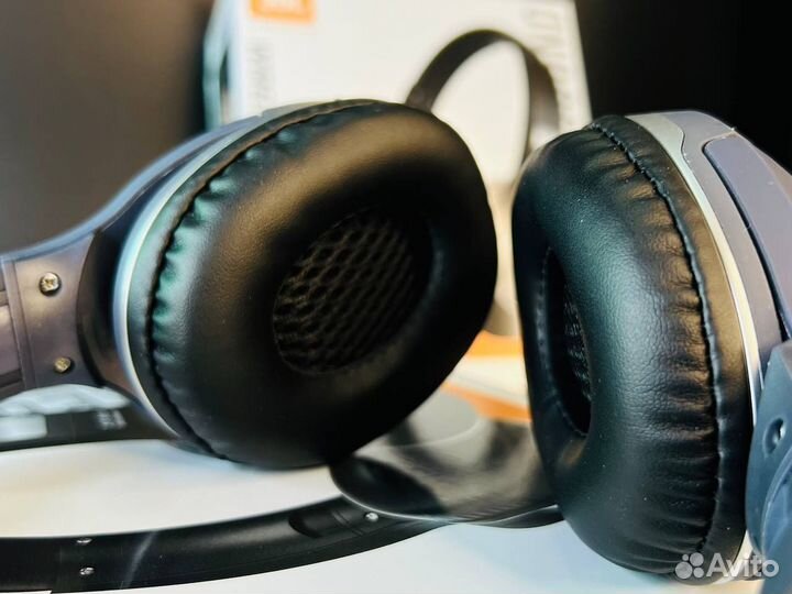 Беспроводные наушники jbl накладные