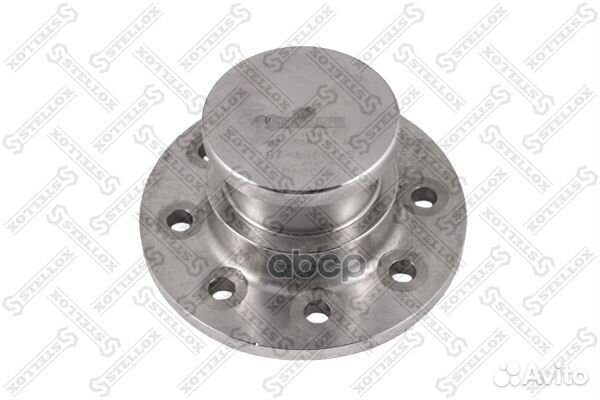 Шкворень полуприцепа 3 1/2' на 8 болтов