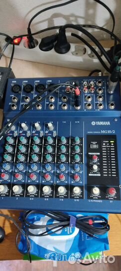 Микшерный пульт Yamaha. mg 10/2