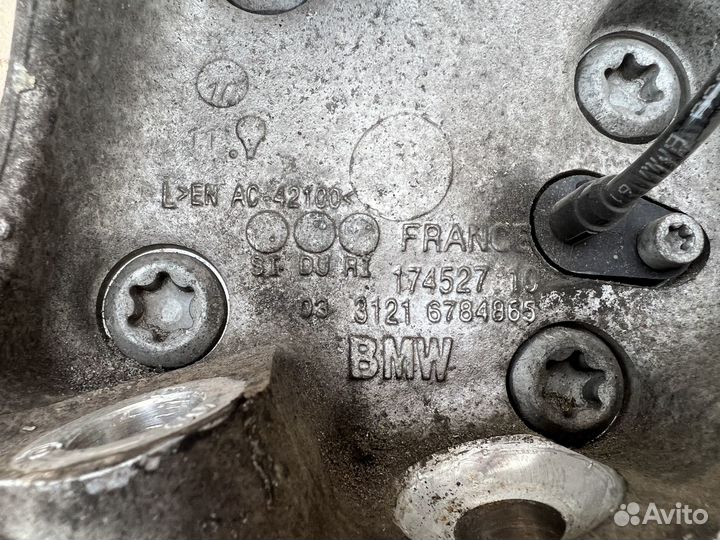 Кулак поворотный левый BMW X1 E84