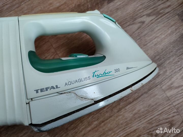 Утюг Tefal Aquagliss 300 Turbo