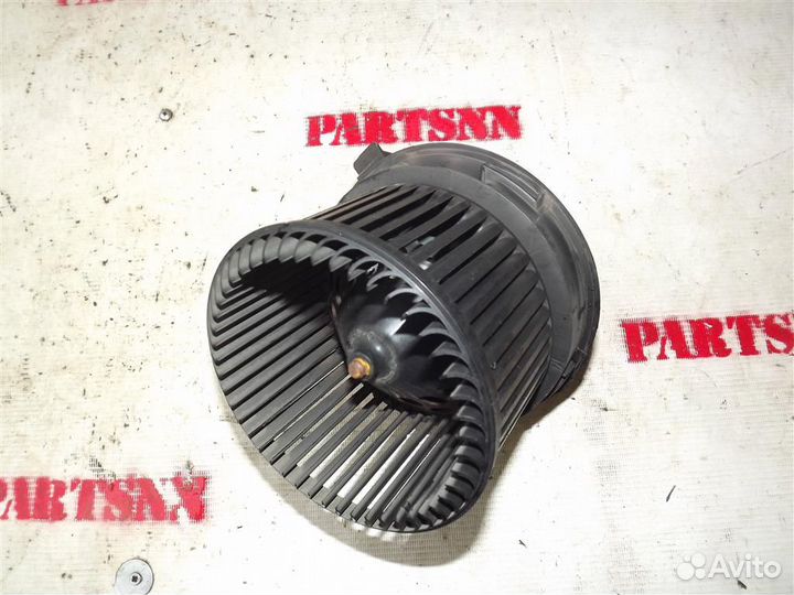 Моторчик печки Пежо 207