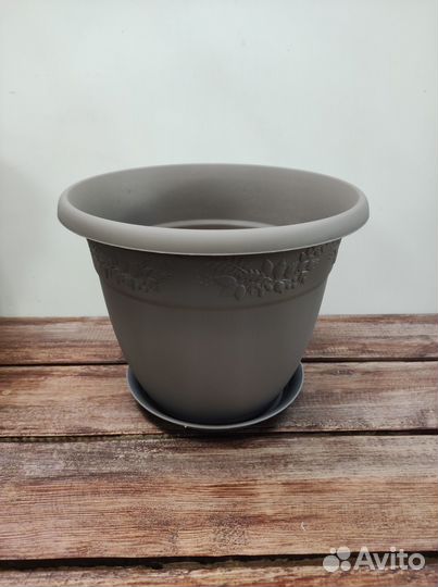 Кашпо для цветов