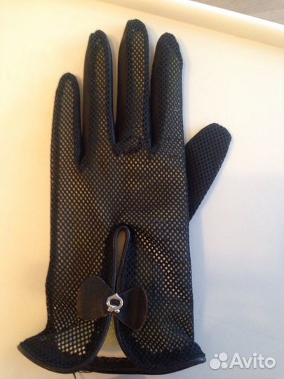Перчатки
