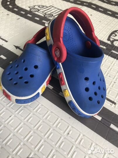 Crocs lego