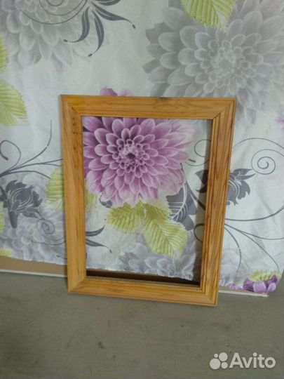 Рамы д/картин. 66*84; 48*72; 55,5*42, 5