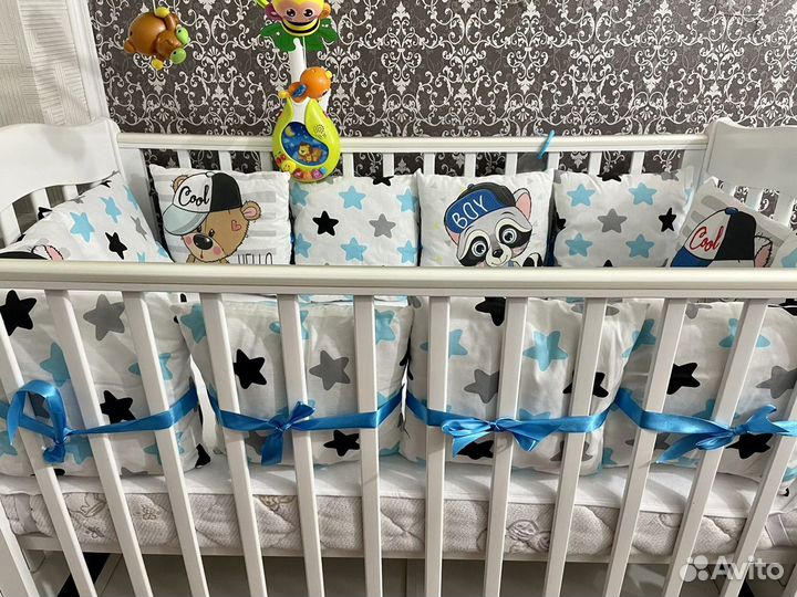 Подушки-бортики в детскую кроватку новые