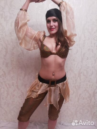 Костюм пиратки (ручная работа)