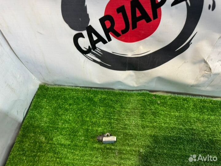 Датчик удара Honda Vezel RU4 LEB 2013