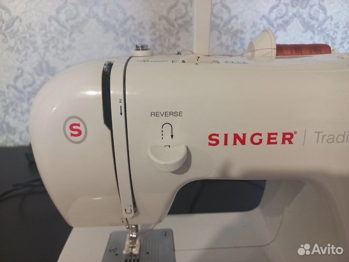 Швейная машина Singer Tradition 2250