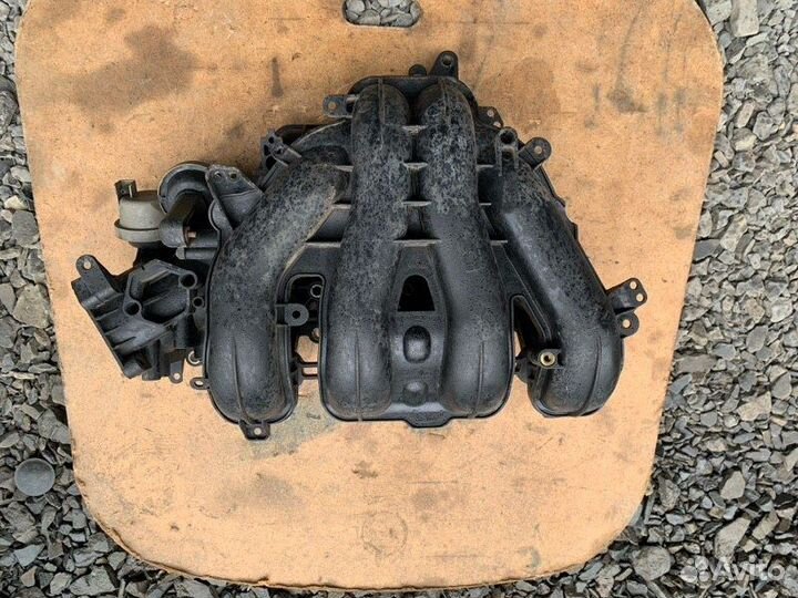 Коллектор впускной Ford Focus DB 1.8L duratec-HE