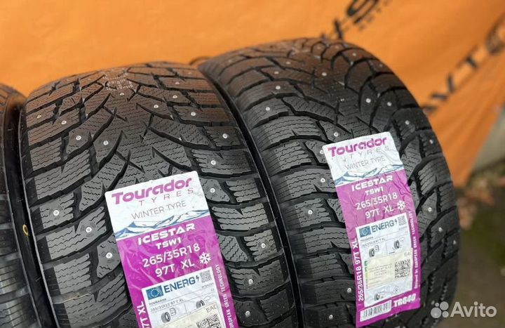 Tourador Winter Pro TSS1 245/40 R18 и 265/35 R18 97T