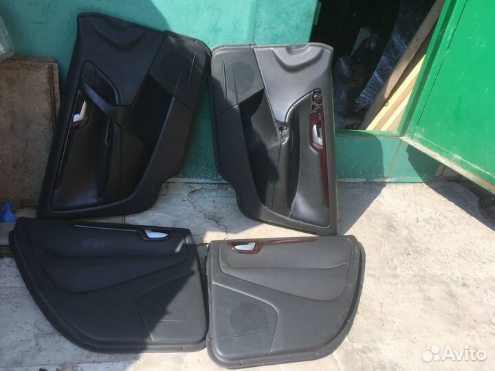 Дверные карты(обшивки дверей) Вольво S60/XC70/V70