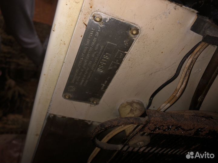 Холодильник бу