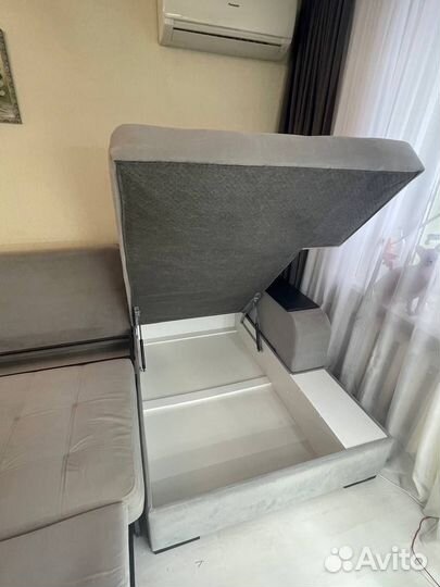 Большой угловой диван бу