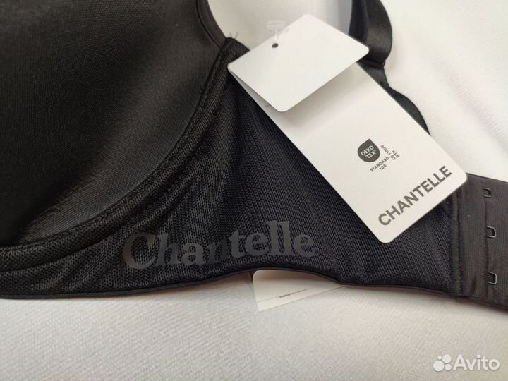 Бюстгальтер Chantelle 65 F