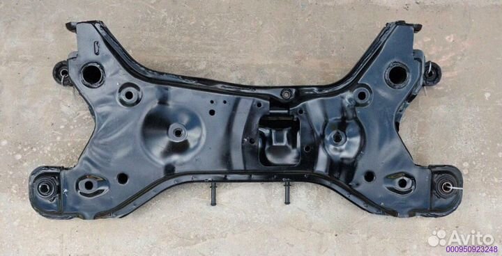 624011C200 - передний подрамник для Hyundai Getz