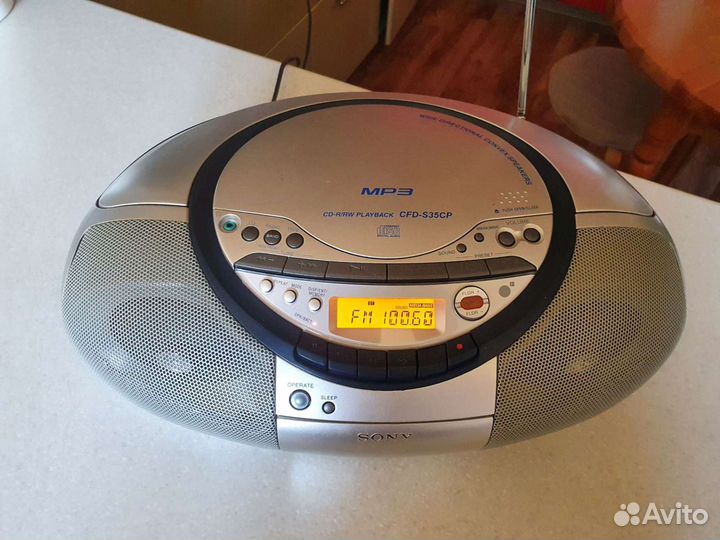 Магнитола sony