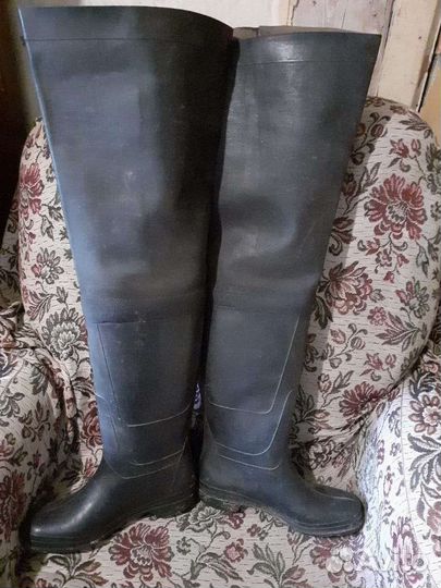 Болотные сапоги