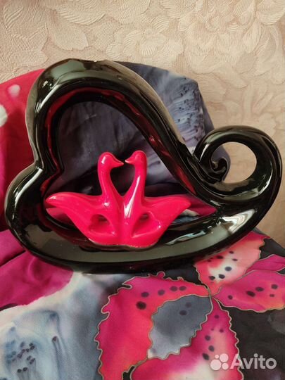 Статуэтка Лебеди керамическая