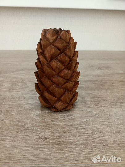Шишки кедровые из дерева