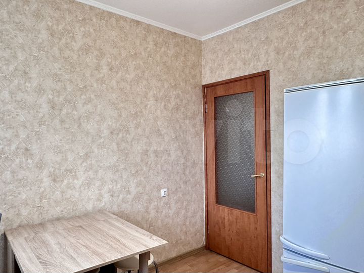 3-к. квартира, 76 м², 4/25 эт.