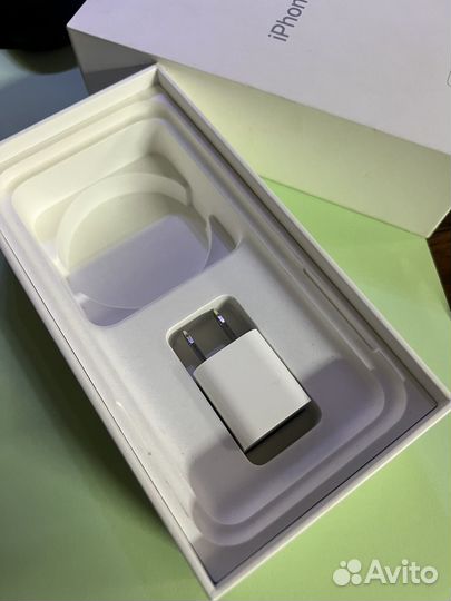 iPhone X, 64 ГБ