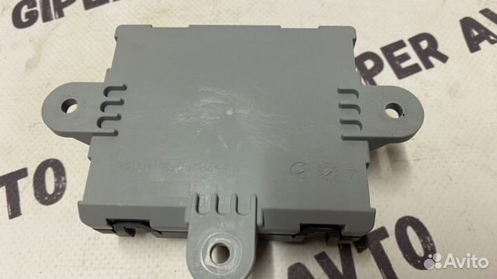 Блок управления двери задний левый Land Rover