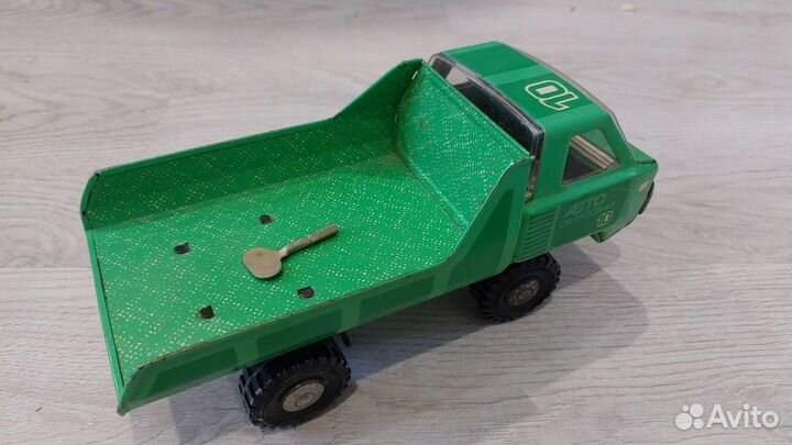 Игрушка «Грузовик 