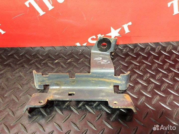 Кронштейн топливной проводки Daf XF105