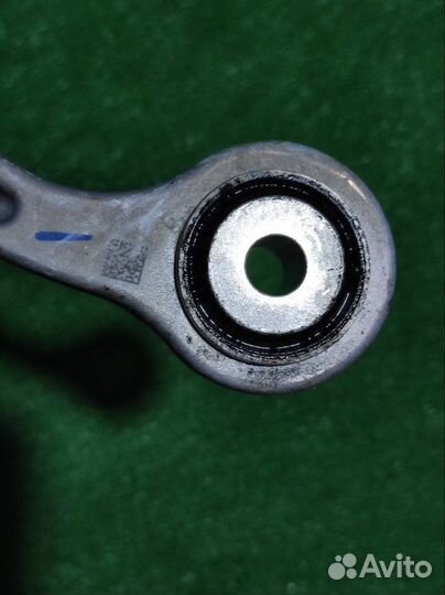 Рычаг подвески нижний задний левый Mercedes-Benz