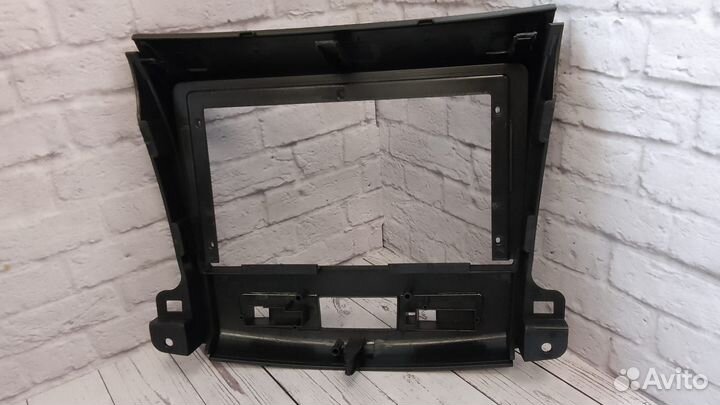 Рамка переходная Mitsubishi outlander 06-12 22-004