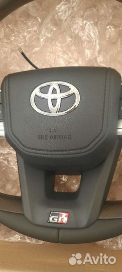Руль на toyota land cruiser 200 в стиле 300