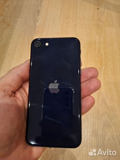 iPhone SE (2022), 128 ГБ