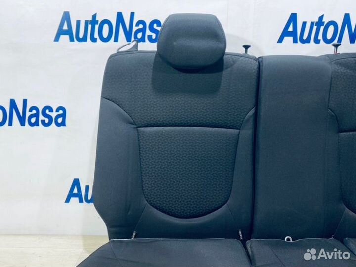 Сиденья комплект задняя Kia Rio седан 1.4 G4FA