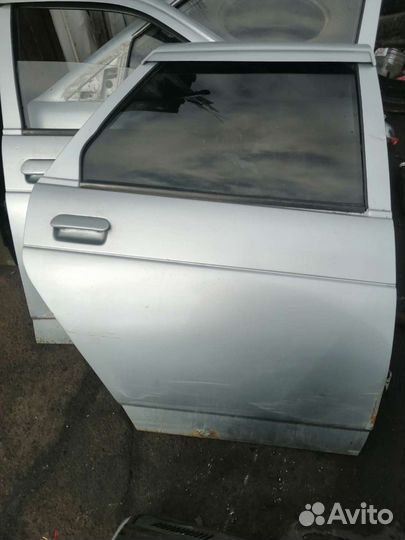 Задняя дверь Ваз 2110