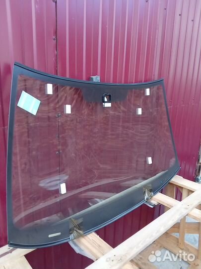 Стекло лобовое Шкода Ети Skoda Yeti